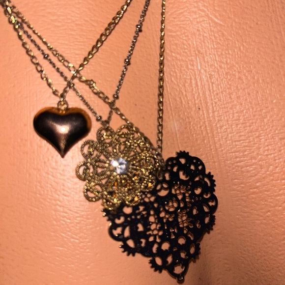 Betsey Johnson love me charm crystal heart vintage retro Barbie necklace N48